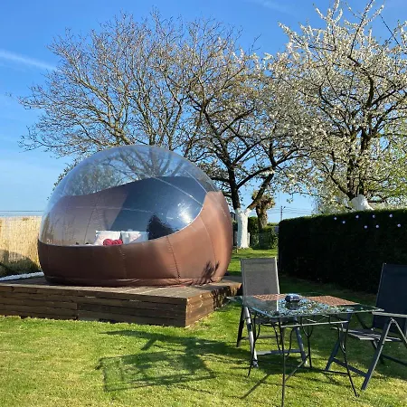 Bulle D Evasion Pres De Pairi Daiza Silly