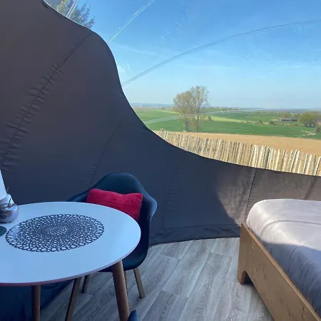 Bulle D Evasion Pres De Pairi Daiza Bed & Breakfast